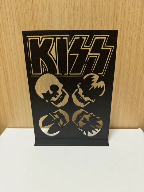 Kệ Đỡ Trang Trí Ban Nhạc Kiss Độc Đáo - Image 1