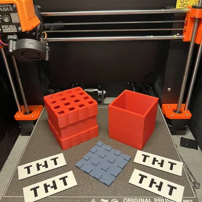 Hộp Kho Báu TNT Minecraft