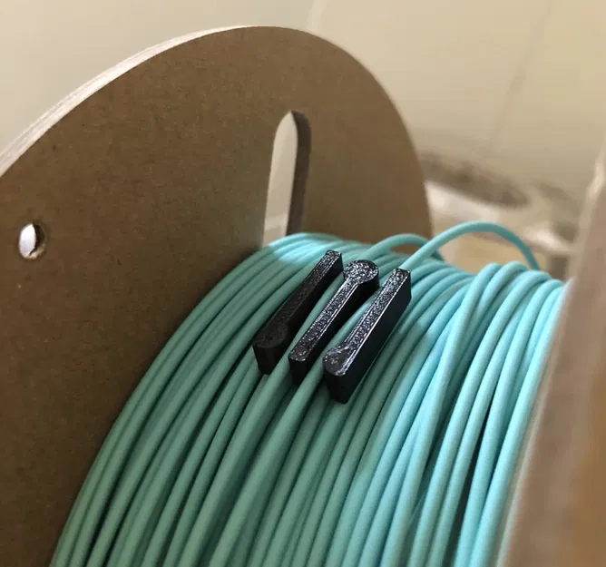 Kẹp Giữ Cuộn Filament Máy In 3D 1.75mm Tiện Lợi - Image 1