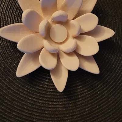 Chân nến hoa sen 3D - Trang trí tinh tế, ý nghĩa