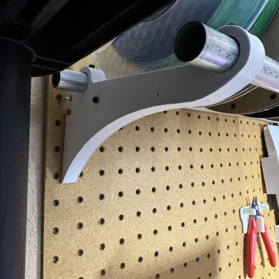 Pegboard Filament Shelf Bracket – Giá đỡ kệ filament gắn pegboard