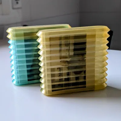 Hộp Đựng Phim và Ảnh Polaroid/Instax In 3D