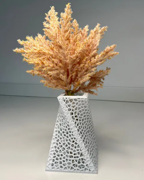 Bình hoa Voronoi Spiral - Image 2