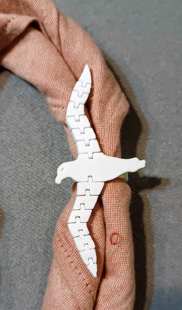 Kẹp khăn hình hải âu biến hình cho Hướng đạo sinh - Image 1