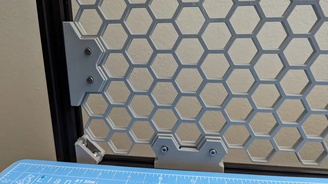 Giá đỡ Honeycomb Storage Wall cho 2020 Extrusion - M5 - Image 1