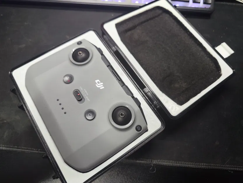 Hộp Đựng Tay Cầm Điều Khiển DJI RC-N1 Chắc Chắn, Chống Sốc - Image 2