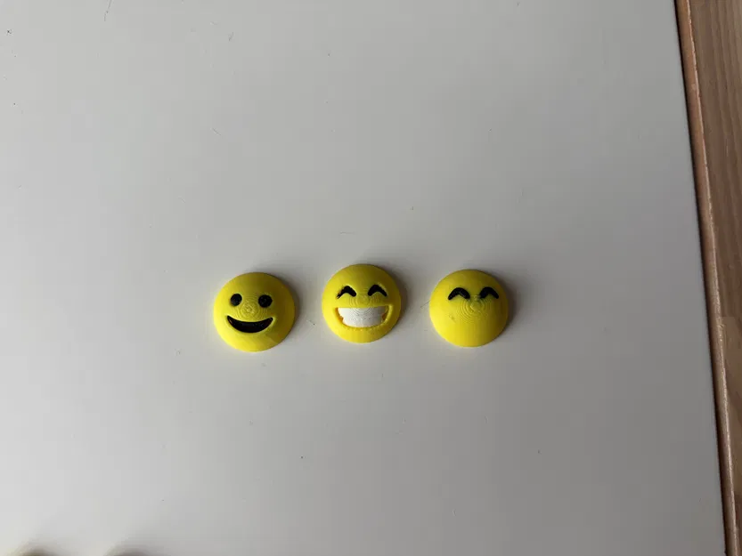 Emoji - Bộ Ba Cảm Xúc Vui Vẻ - Image 1