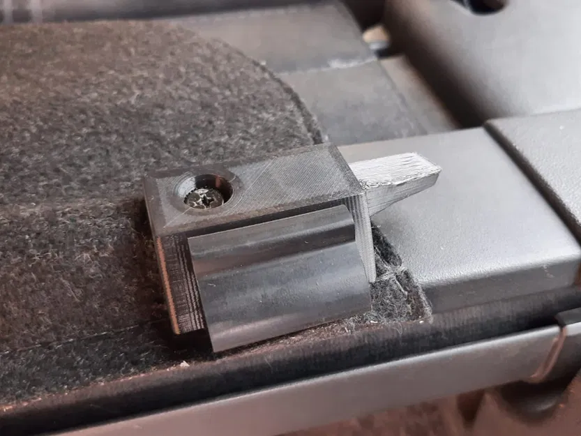 Pát Đỡ Nắp Cốp - Renault Megane Grand Tour - Image 1