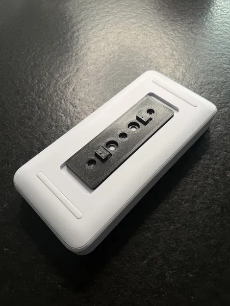 Giá treo tường hoặc lắp tủ rack cho Ubiquiti UniFi USW Flex 2.5G 8 PoE - Image 3