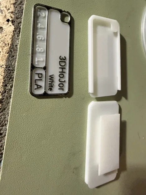 Giá treo nhãn cho hộp đựng Filament 2025 dùng cho mẫu thử Filament - Image 2