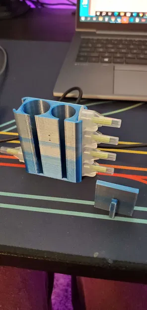 Giá Đỡ Bút Tiêm và Kim Tiêm Insulin - Image 2