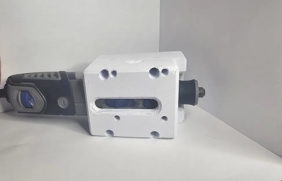 Ngàm gắn máy Dremel (Dremel Mount) - Image 1