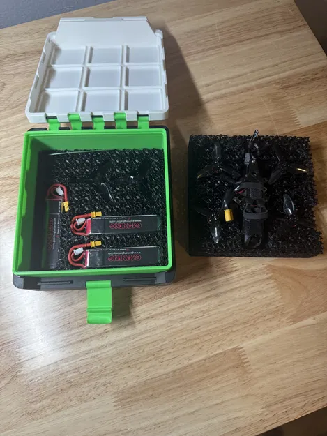 Hộp bảo vệ AlfaRC Cub-AIO 2in FPV kèm đệm TPU - Image 1