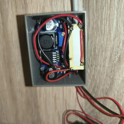 Hộp Đựng Mạch Điều Khiển LED 12V Gọn Gàng Cho Dự Án DIY