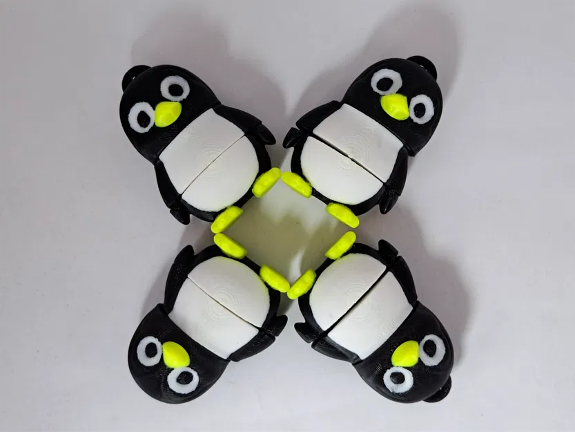 Mô hình chim cánh cụt khớp nối (Articulated Penguin) - Bản có móc khóa - Image 3