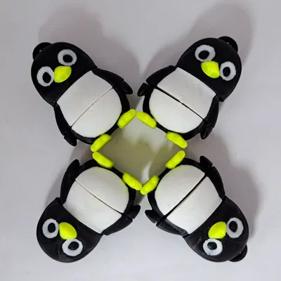 Mô hình chim cánh cụt khớp nối (Articulated Penguin) - Bản có móc khóa