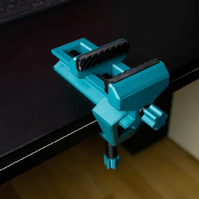 Ê-tô mini để bàn in 3D: Công cụ DIY nhỏ gọn và tiện lợi