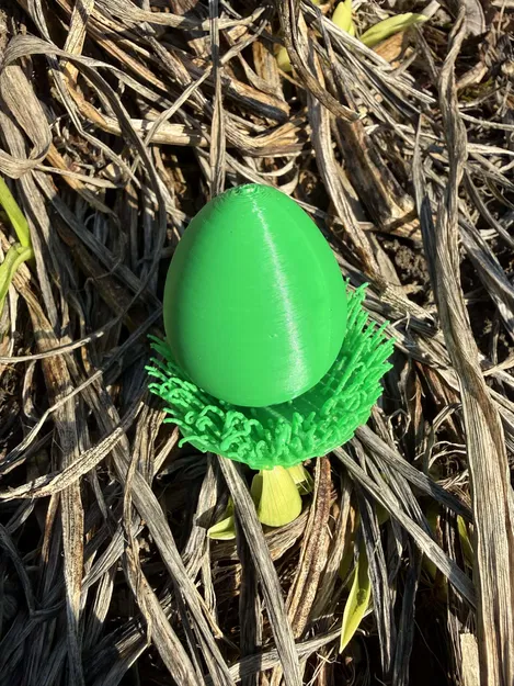 Mô hình thỏ và trứng Phục sinh trên thảm cỏ - Image 4