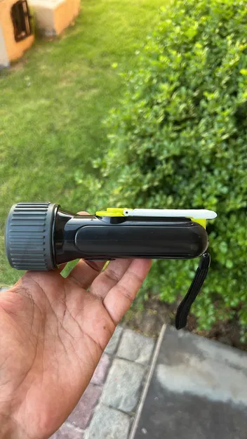 Tay quay thay thế bền bỉ cho đèn pin sạc Dynamo300 - Image 1