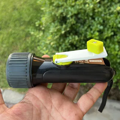 Tay quay thay thế bền bỉ cho đèn pin sạc Dynamo300