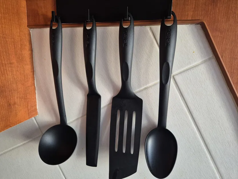 Giá treo dụng cụ nhà bếp tối giản gắn tường - Image 1