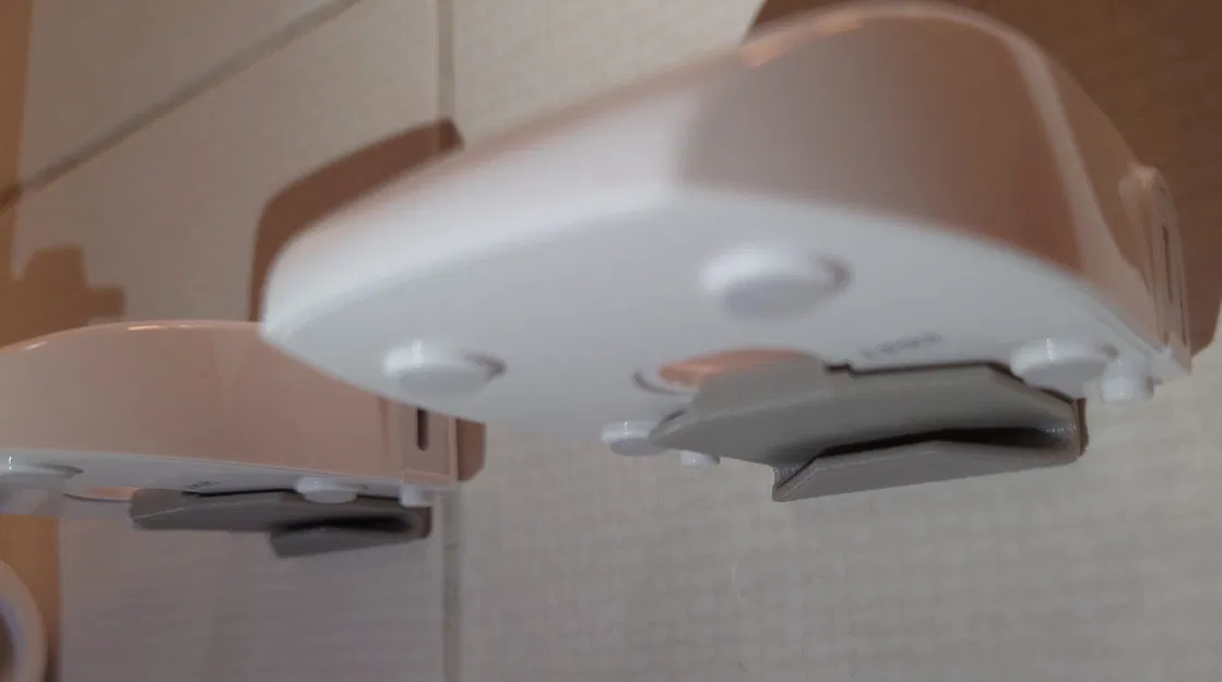 Giá treo tường cho đế sạc bàn chải Megasonex M8s - Image 3