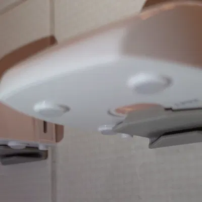 Giá treo tường cho đế sạc bàn chải Megasonex M8s