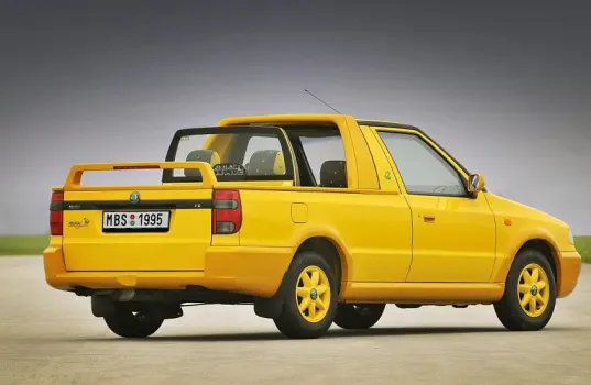 Mô hình 3D Škoda Felicia FUN 1995: Siêu xe cổ độc đáo cho dân sưu tầm - Image 3