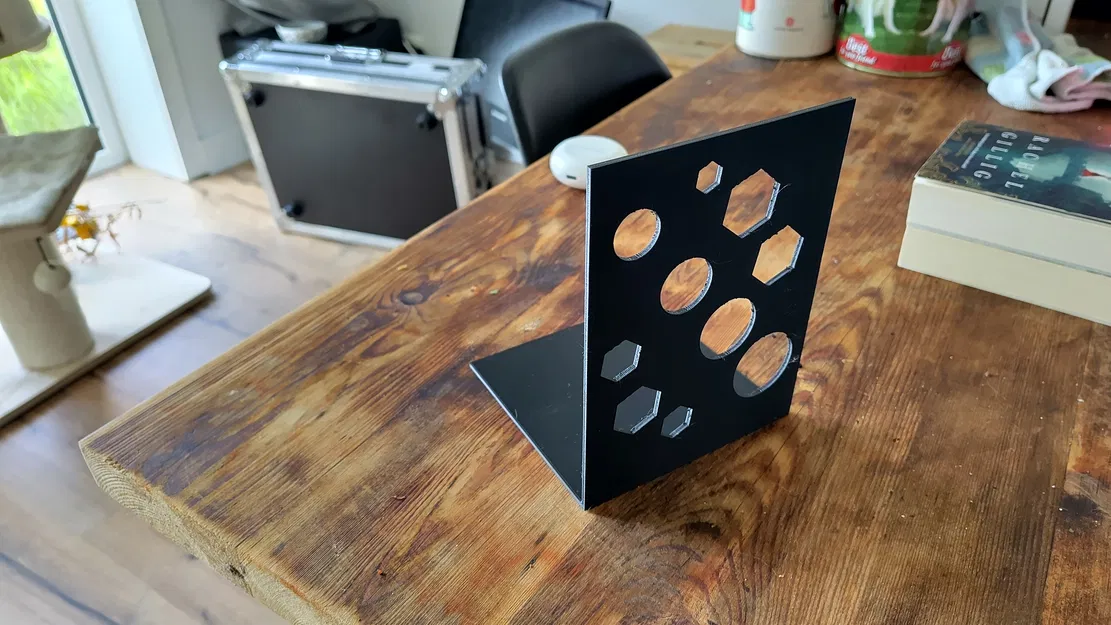 Chặn sách đơn giản (Simple bookend) - Image 1