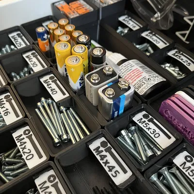 Khay đựng pin 9V Gridfinity 1x1x4U