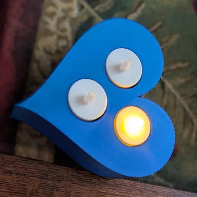 Khay đựng nến trái tim (Heart Candle Holder) cho 3 nến tealight