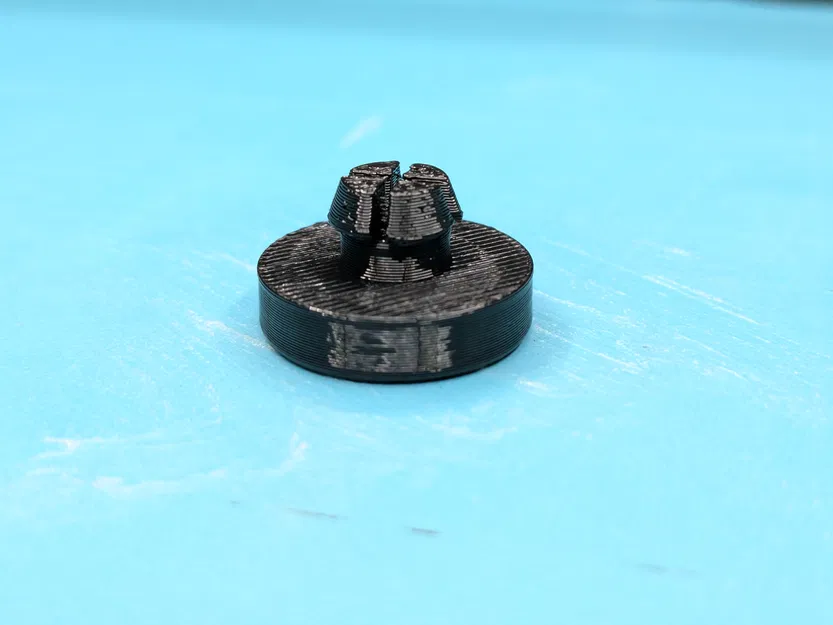 Chân đế cao su cho máy khâu Brother L14 - Image 1