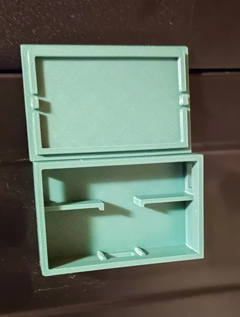 Hộp thông dụng tùy chỉnh với nắp cài (kèm giá đỡ WAGO 221) - Image 1