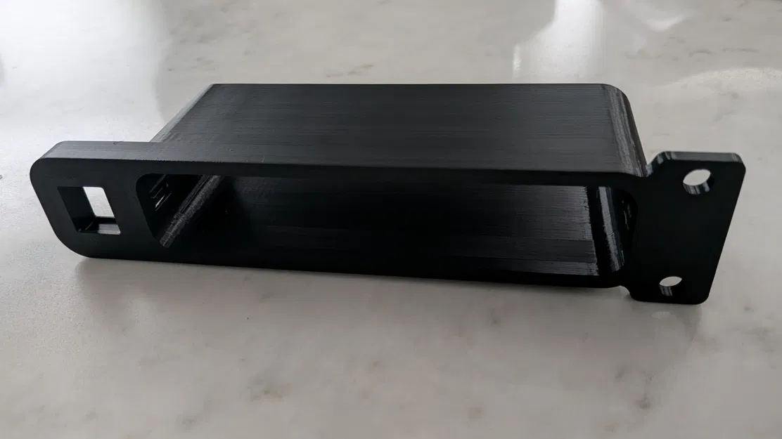 Giá đỡ Rack cho Ubiquiti Unifi Cloudkey G2 Standard và Plus - Image 1