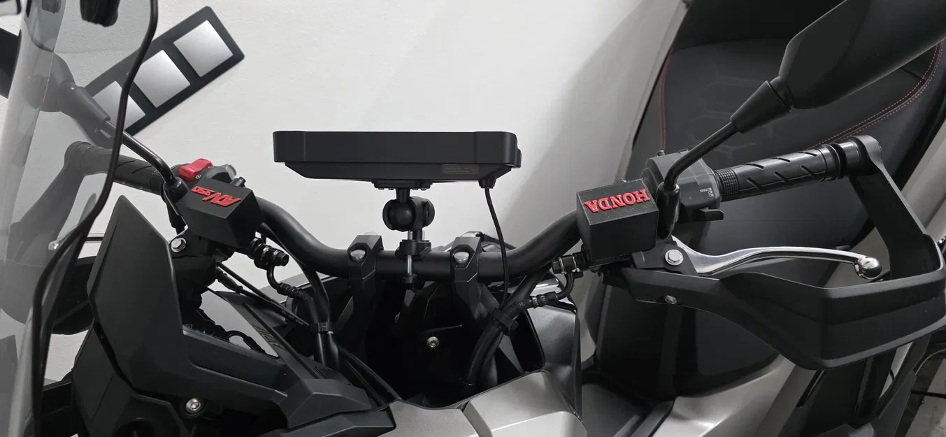 Nắp đậy bình dầu phanh Honda ADV 350 - Phụ kiện trang trí 3D ấn tượng - Image 2