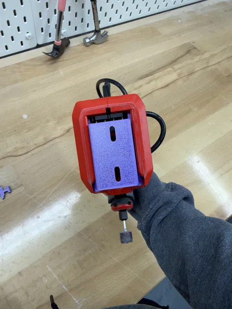 Giá treo máy mài Craftsman trên bảng SKADIS - Phụ kiện in 3D tiện lợi - Image 3