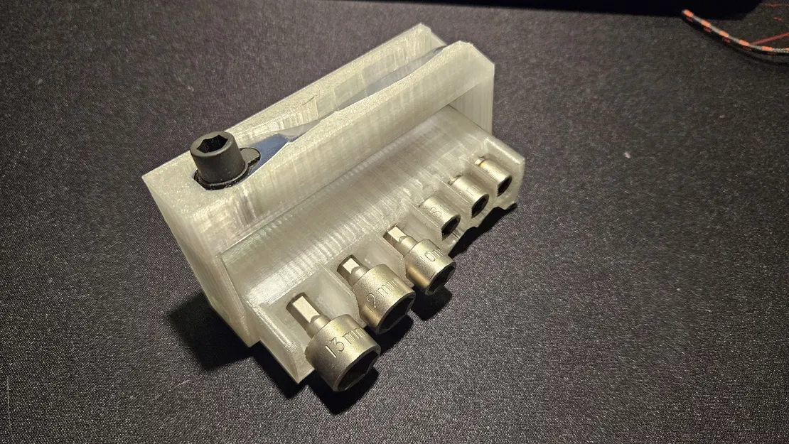 Hộp đựng bộ đầu khẩu và cờ lê lực (Ratchet & HEX) tiện lợi - Image 1