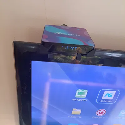 Giá treo Android TV box cho tivi LG cũ - Thiết kế in 3D gọn gàng