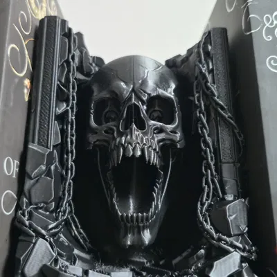 Mô hình trang trí kệ sách Gothic Skull Book Nook đầy ma mị