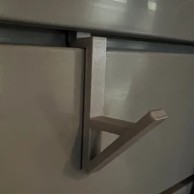 Móc treo đồ đa năng cho hệ thống Slat wall tiện dụng