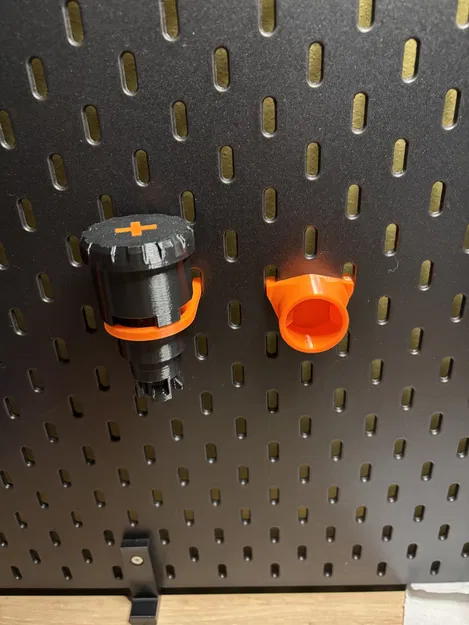 Giá treo Skadis cho giá đỡ cuộn nhựa Core One Plus dự phòng - Image 1