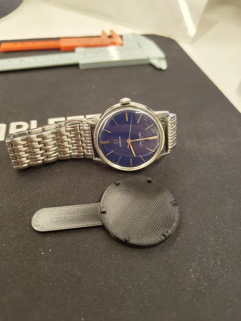 Dụng cụ 3D mở nắp đáy đồng hồ Omega Seamaster 600 tiện dụng - Image 1