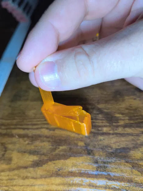 Salty Traveler - Lọ đựng muối hoặc gia vị nhỏ gọn - Image 7