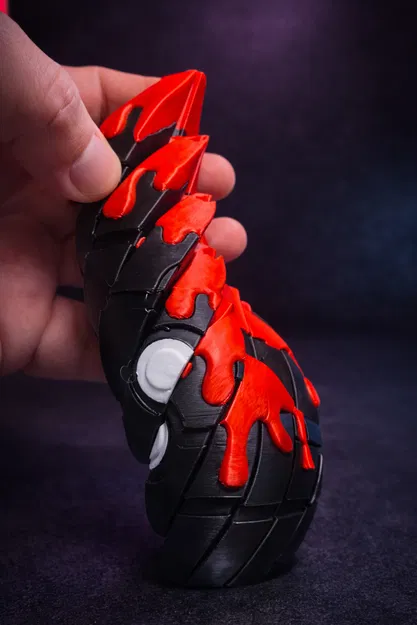 Pokeball Kinh Dị Có Thể Mở Rộng – Mô Hình Đồ Chơi Khớp Nối Độc Đáo - Image 3