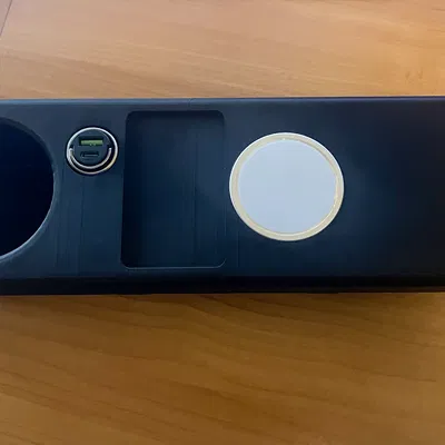 Bảng điều khiển trung tâm BMW E46 tích hợp sạc Magsafe và USB