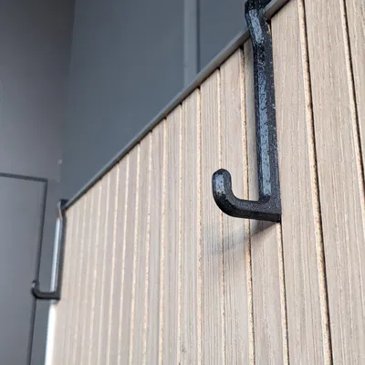 Móc treo cho tấm tiêu âm Egger - phiên bản thay thế