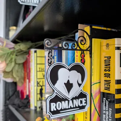 Biển Báo Kệ Sách Treo Tường Dễ Thương