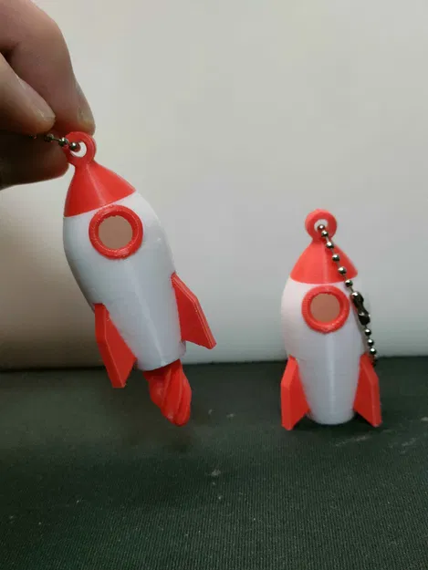 Móc khóa Tên lửa Mini – Phiên bản Bộ tăng tốc xoắn - Image 1