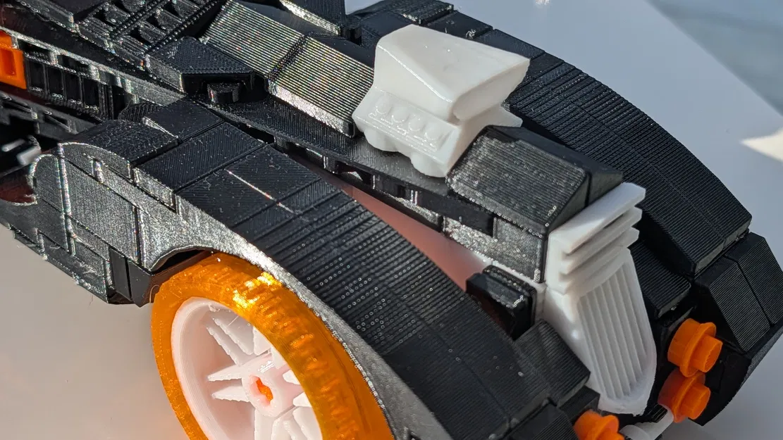 Mô hình Batmobile theo phong cách khối lắp ráp Lego - Image 7