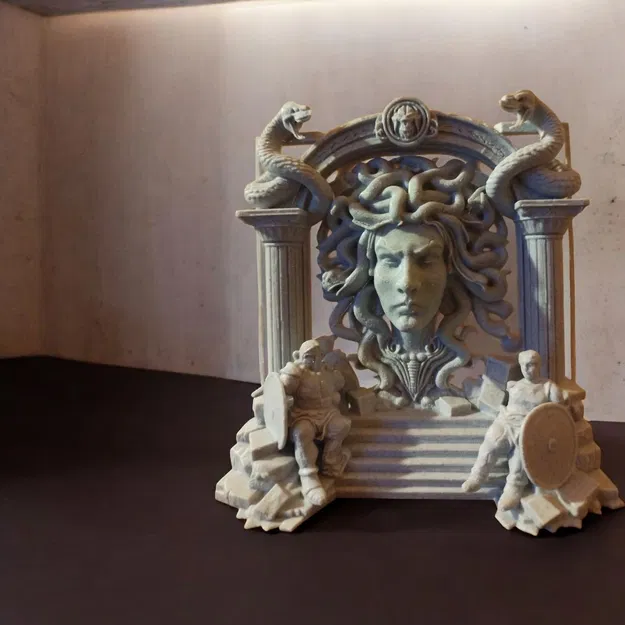 Medusa trong Thánh địa Đá - Image 2